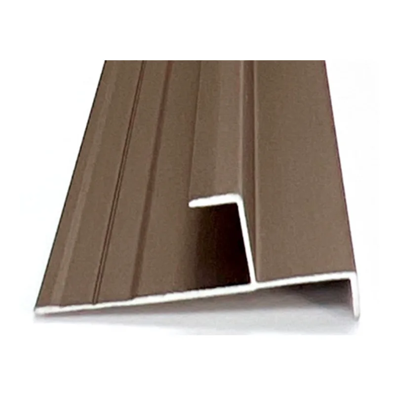 Qapalı Xarici Künc Trim